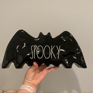 Rae Dunn Halloween Bat Decor.